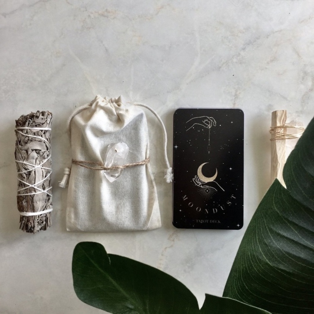 Moondust Tarot Deck by Terra Soleil